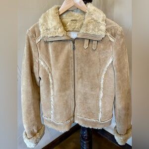 Beautiful, Wilsons Genuine Leather Tan Shearling Jacket Size M